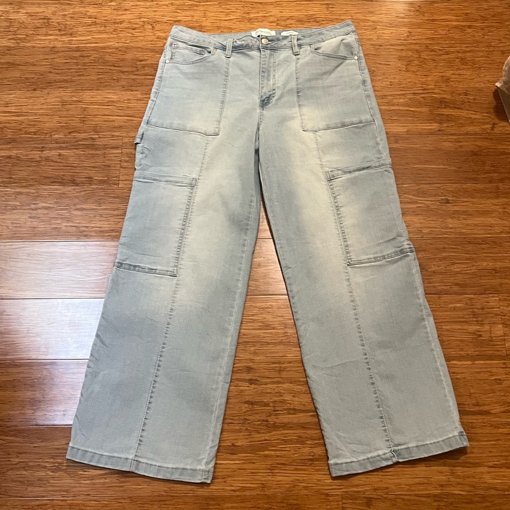 Generation Love Celebrity Pink Willow Light Wash Wide Leg Cargo Jeans Utility